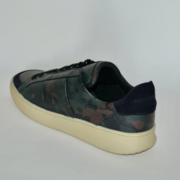 NWT BURBERRY MENS CAMOUFLAGE LEATHER SNEAKERS - Picture 3 of 12